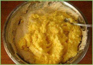 Пирожки из замороженной вишни - фото шаг 5