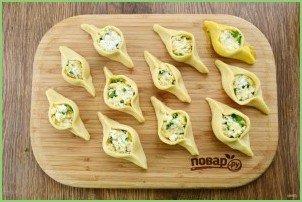 Пирожки с сыром и зеленью 