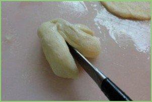 Плюшки из дрожжевого теста - фото шаг 11