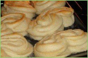 Плюшки из дрожжевого теста - фото шаг 14