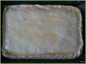 Закрытый рыбный пирог из слоеного теста - фото шаг 7