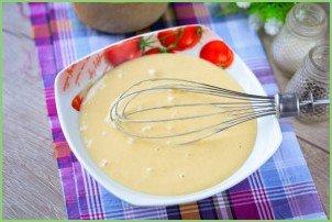 Заливное тесто для пирога на сметане - фото шаг 6