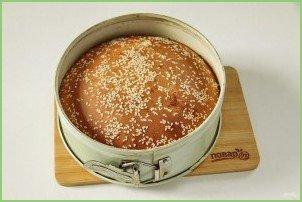 Заливной пирог на кефире с яйцом - фото шаг 11