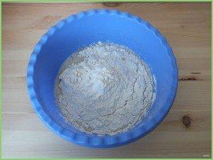 Заливной пирог с черникой - фото шаг 3