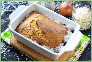 Заливной пирог с квашеной капустой - фото шаг 11