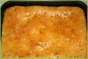 Заливной пирог с сайрой - фото шаг 13