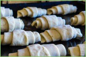 Круассаны с начинкой - фото шаг 4