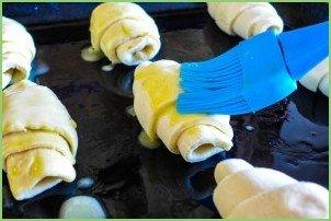 Круассаны с начинкой - фото шаг 5