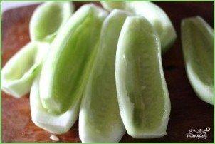 Оладьи из огурцов - фото шаг 1