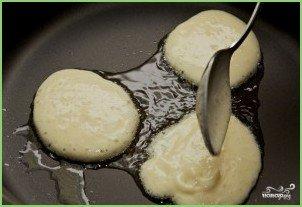 Оладушки на молоке без дрожжей - фото шаг 4