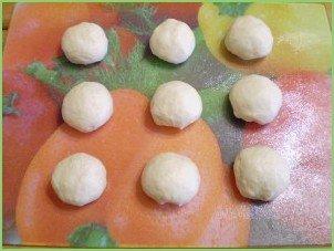 Пирожки с начинкой - фото шаг 10