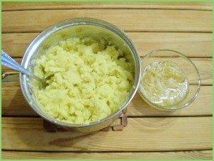 Пирожки с начинкой - фото шаг 8