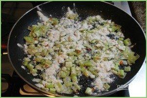 Пирожки с сюрпризом - фото шаг 3