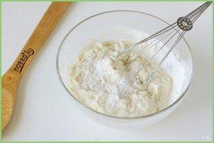 Пышные оладьи без яиц - фото шаг 3