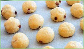 Сливочное печенье с изюмом - фото шаг 5