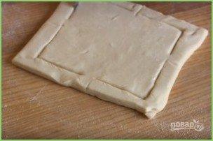 Слойки из слоеного теста с кремом 