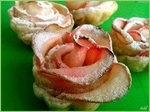 Слойки с яблоками из слоеного бездрожжевого теста - фото шаг 7