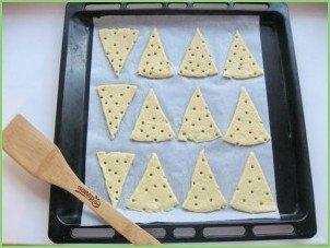 Сырные крекеры на Новый год Крысы - фото шаг 10