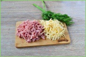 Закусочные слойки-рулетики - фото шаг 2