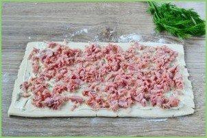 Закусочные слойки-рулетики - фото шаг 6