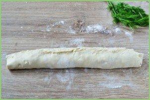 Закусочные слойки-рулетики - фото шаг 8