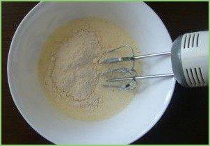 Заливной пирог в мультиварке - фото шаг 5