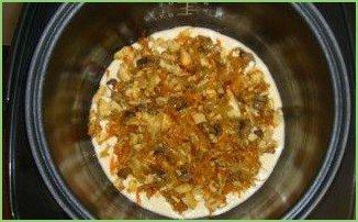 Заливной пирог в мультиварке - фото шаг 7