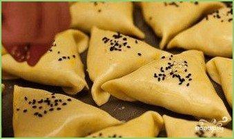 Самсы из слоеного теста с мясом - фото шаг 6