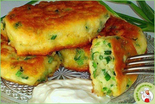 Оладьи на кефире с персиками - фото шаг 1