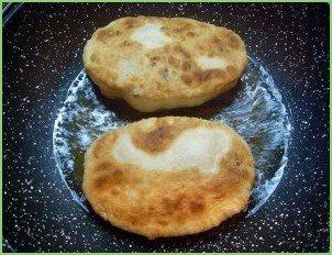 Пирожки с зеленью - фото шаг 9