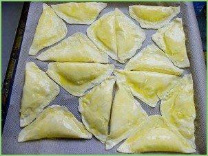 Пирожки-треугольники с мясом - фото шаг 4
