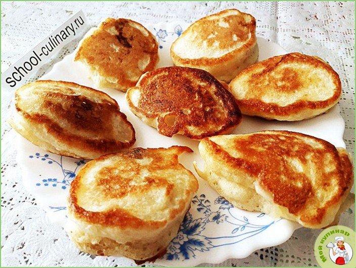 Пышные оладушки на кефире - фото шаг 1