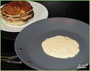 Вкусные оладьи на дрожжах - фото шаг 4