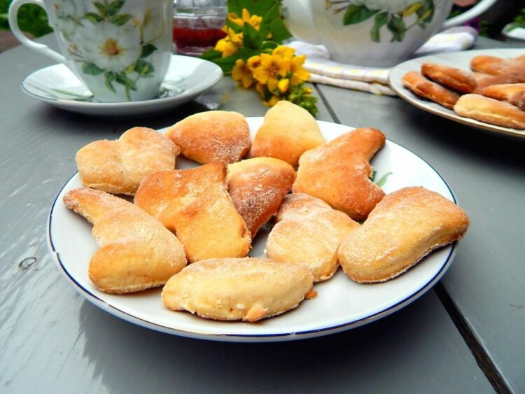 Вкусное печенье на маргарине (песочное)